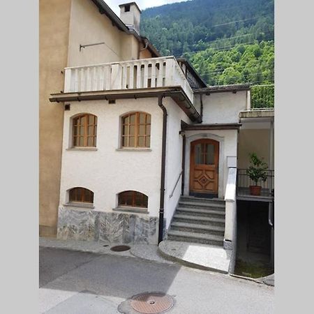 Вілла Bezauberndes Haus Fuer Erholsame Ferien Im Puschlav Campascio Екстер'єр фото